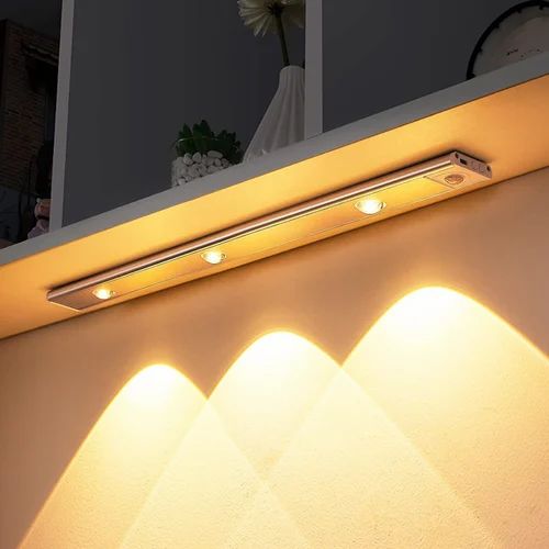 LED PIR Motion Sensor Cabinet Light (USB Rechargeable)